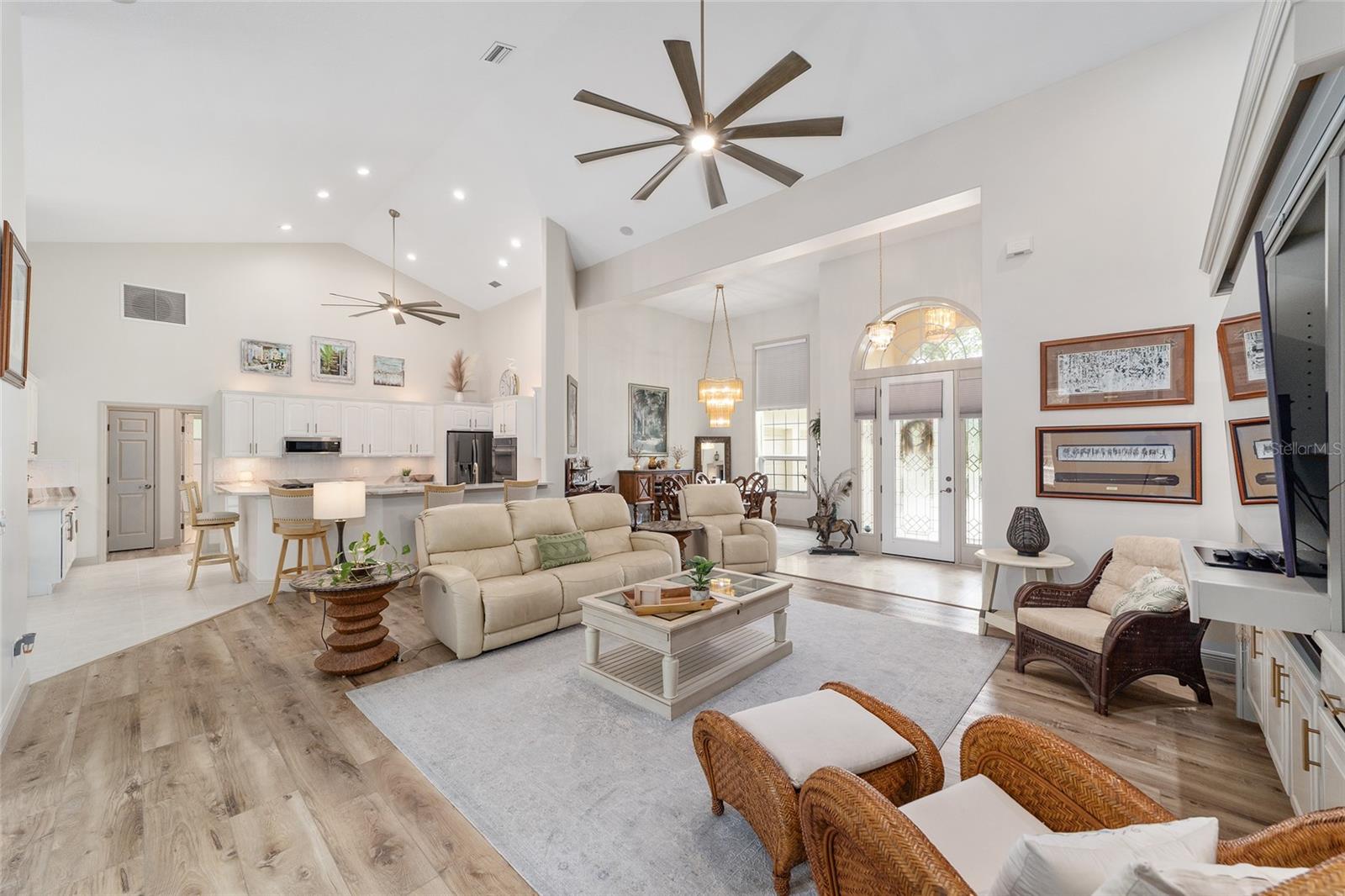 BLACK DIAMOND RANCH - Residential