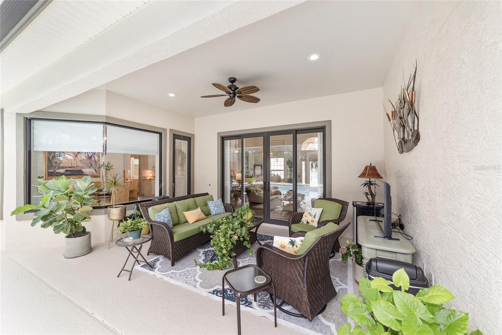 BLACK DIAMOND RANCH - Residential