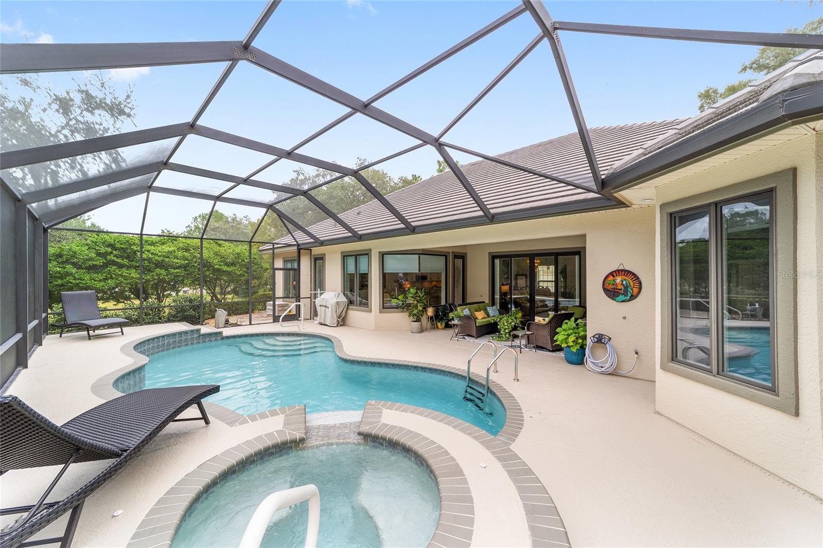 BLACK DIAMOND RANCH - Residential