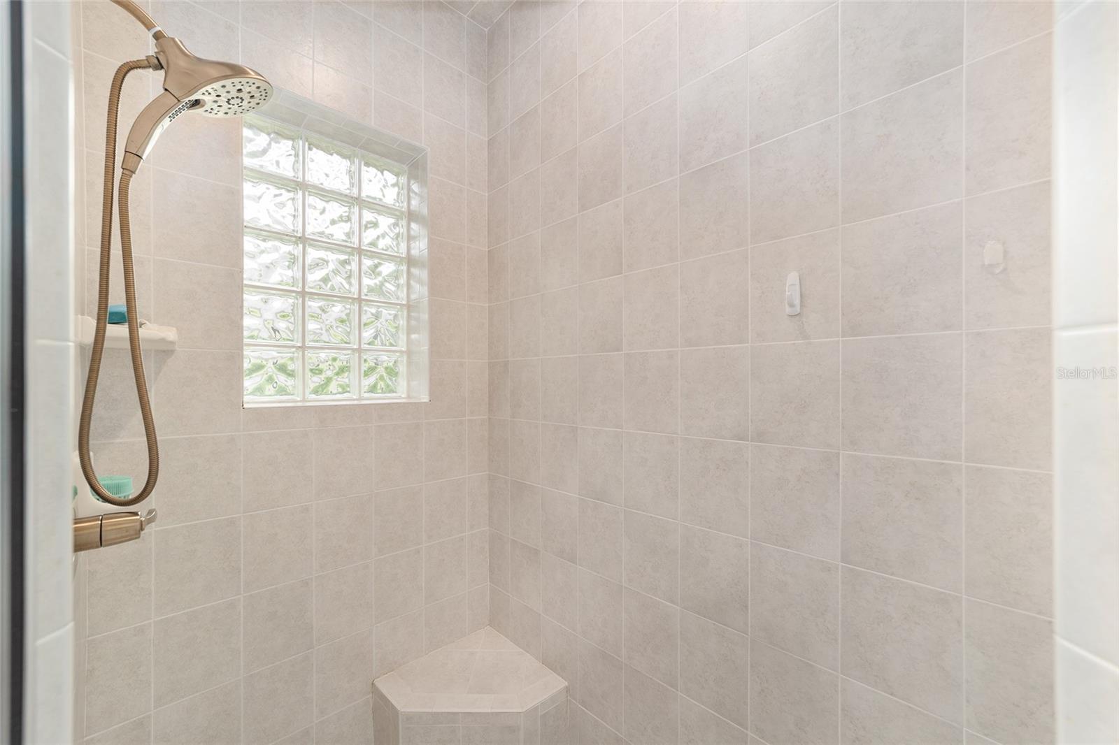 BLACK DIAMOND RANCH - Residential