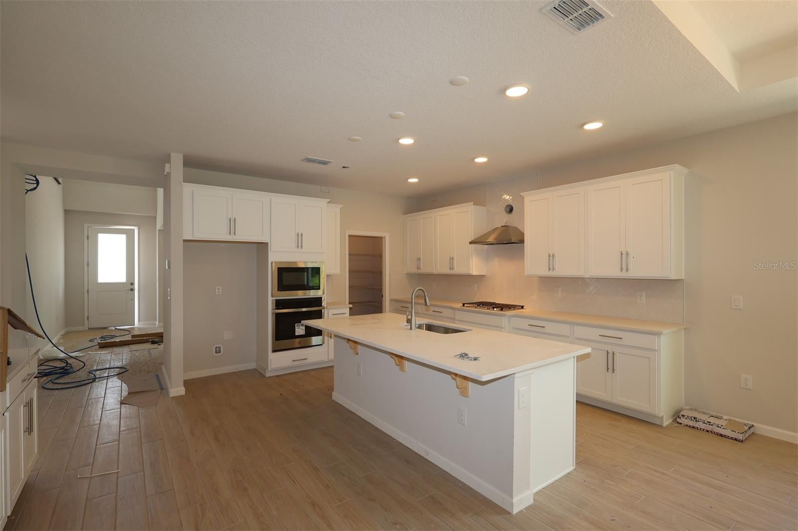 2915 SWEETGRASS LANE