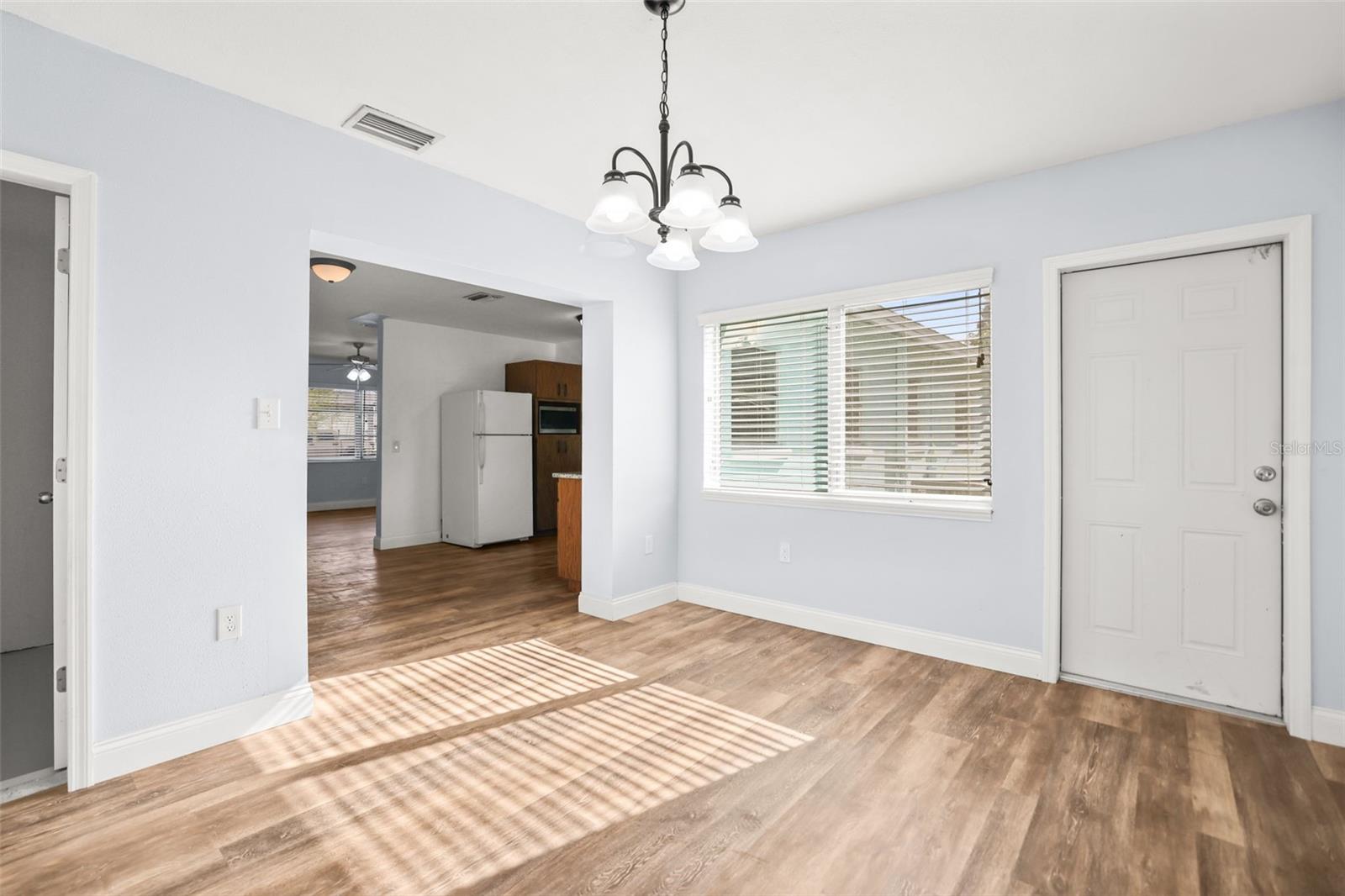 FLORAL GARDENS - Residential