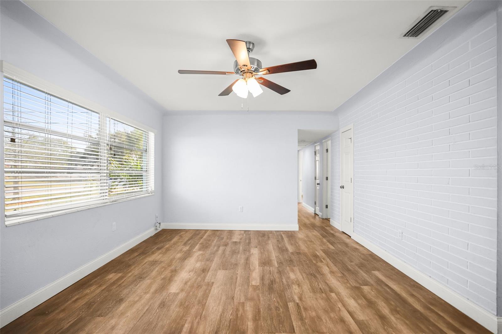 FLORAL GARDENS - Residential