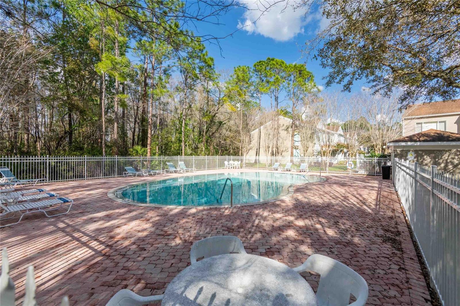 HUNTERS KEY TOWNHOMES - Residential