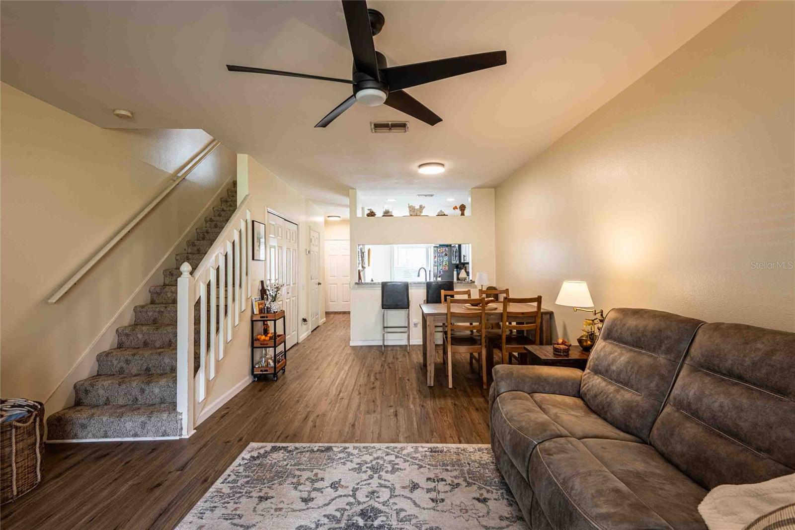 HUNTERS KEY TOWNHOMES - Residential