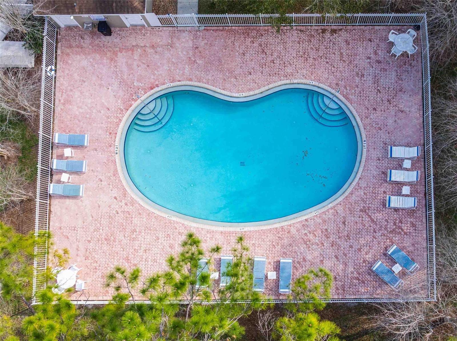 HUNTERS KEY TOWNHOMES - Residential