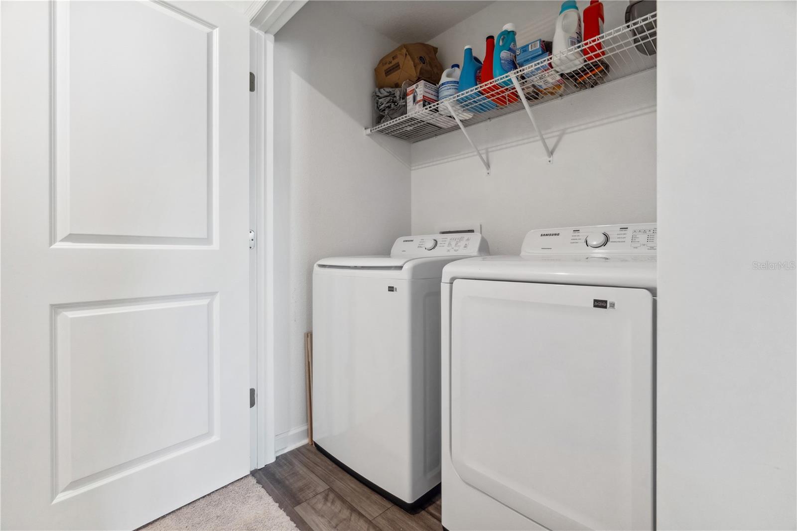 DUG CRK TWNHMS - Residential Lease