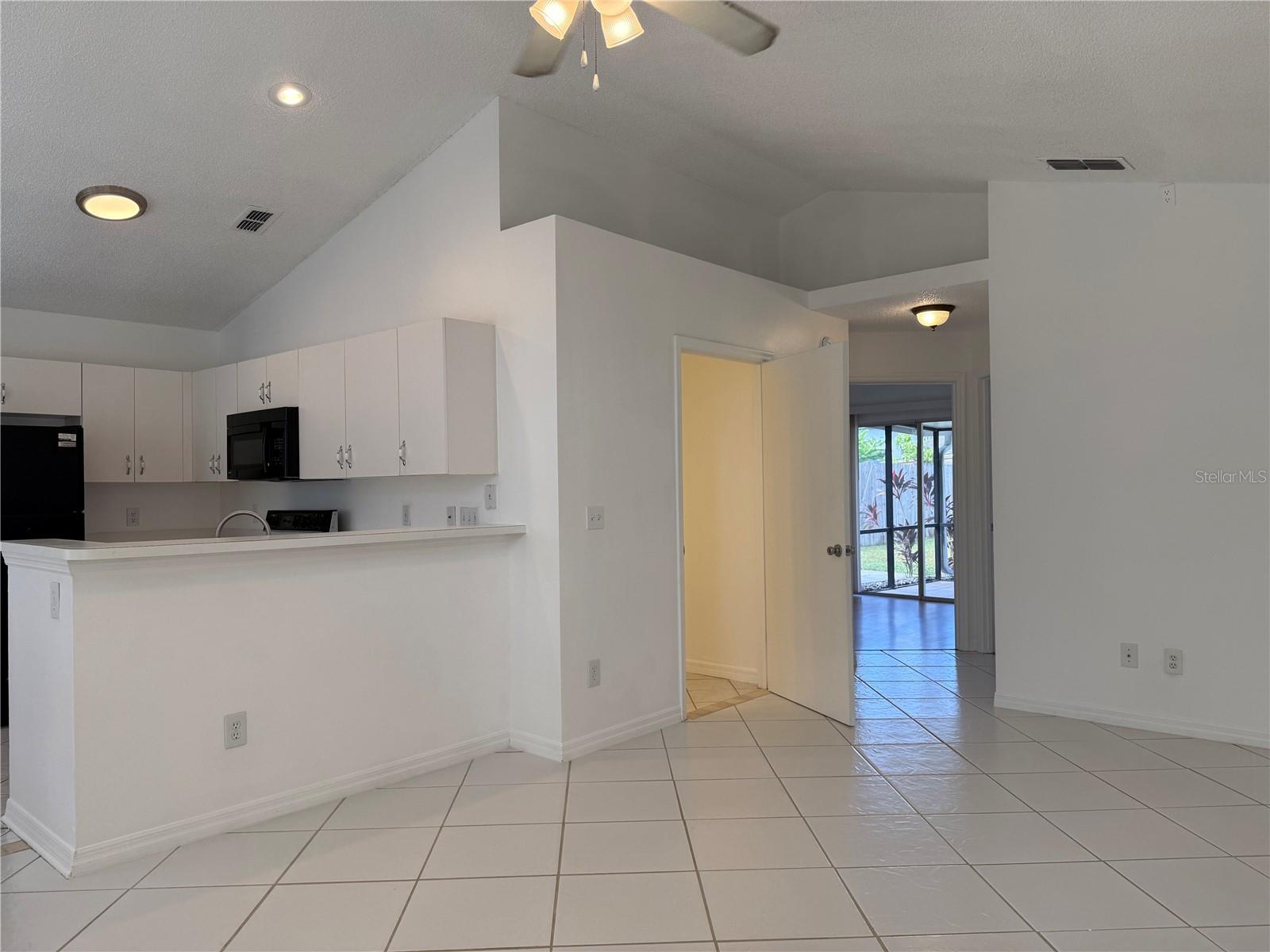 COVERED BRIDGE AT CURRY FORD WOODS ASSOC - Residential
