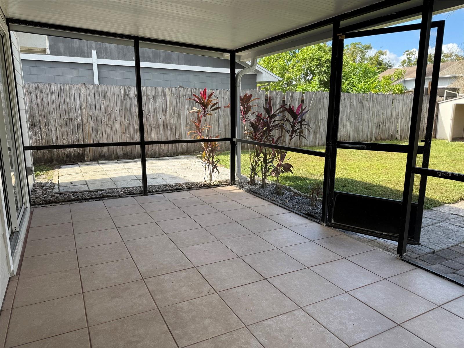COVERED BRIDGE AT CURRY FORD WOODS ASSOC - Residential