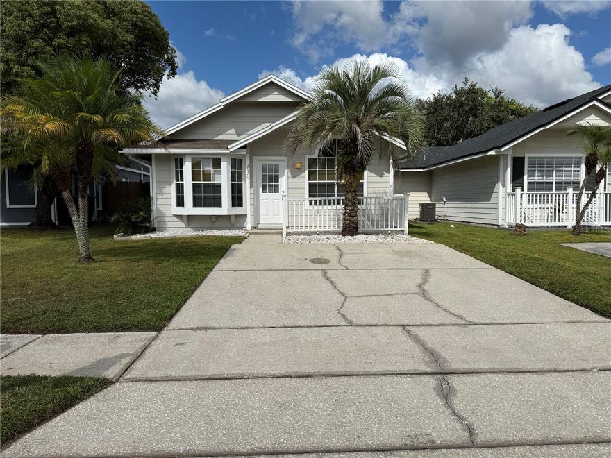 Adorable home for sale conveniently located by Valencia, UCF, Orlando International Airport and
SR-408. This home is perfect for a couple or a small family, with: 2 bedrooms, 2 full bathrooms, an
adorable kitchen breakfast nook, screened in back porch, and a very large, fenced-in back yard.
With new paint, inside and out, and classic, clean landscaping, this home is move-in ready.
Schedule your showing today.