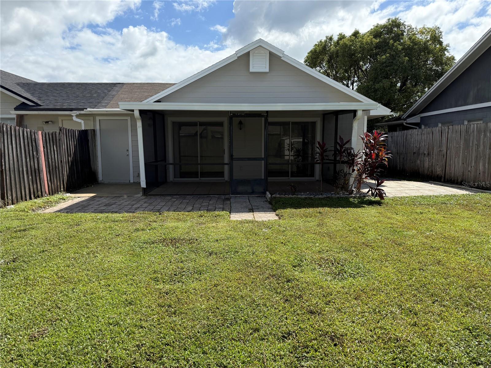 COVERED BRIDGE AT CURRY FORD WOODS ASSOC - Residential