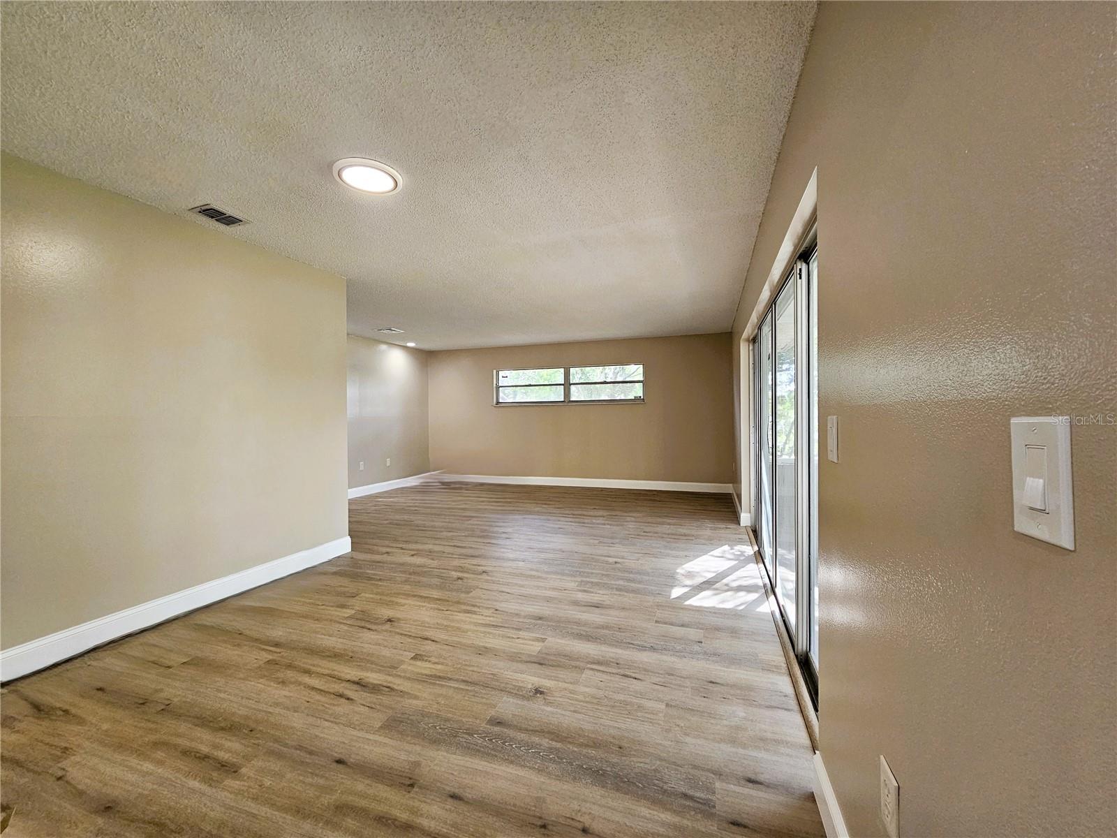 BEL AIRE WOODS ADD 07 - Residential Lease