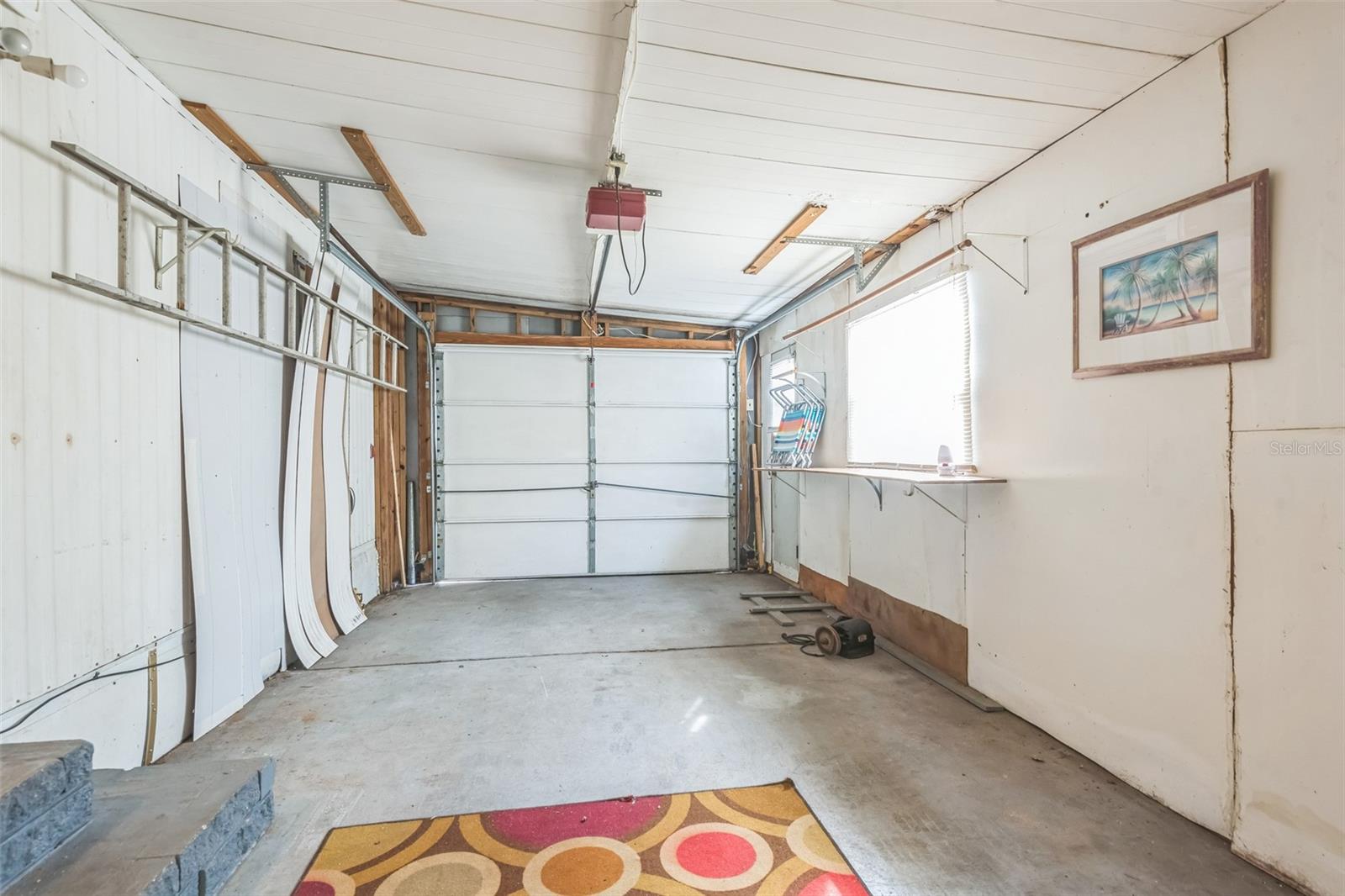 ALLANDALE - Residential