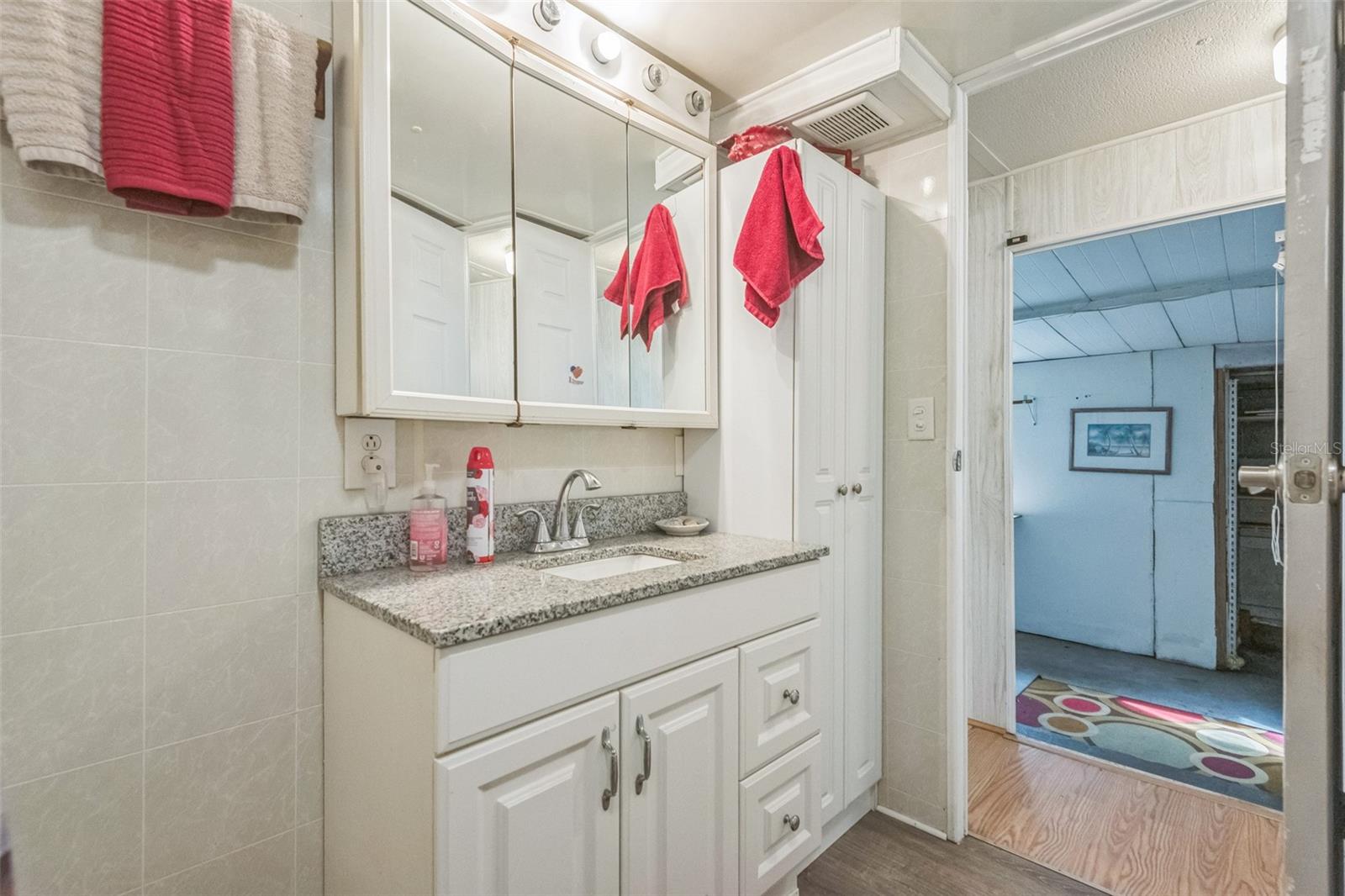 ALLANDALE - Residential