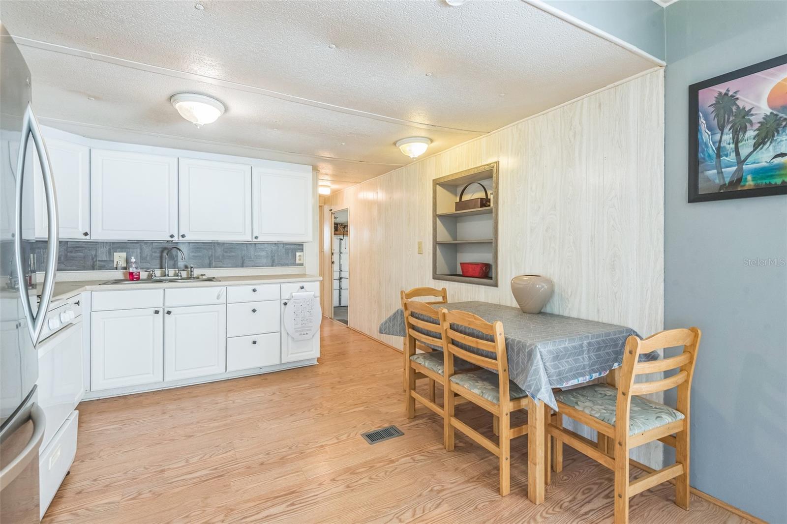 ALLANDALE - Residential