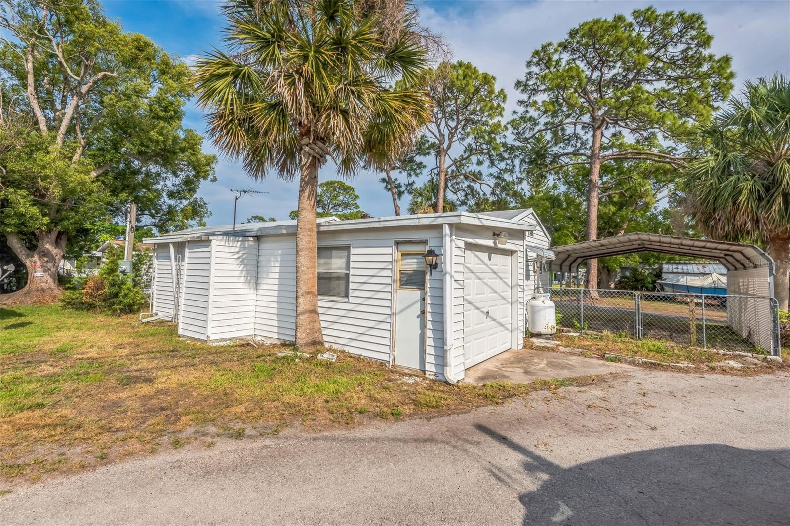 ALLANDALE - Residential