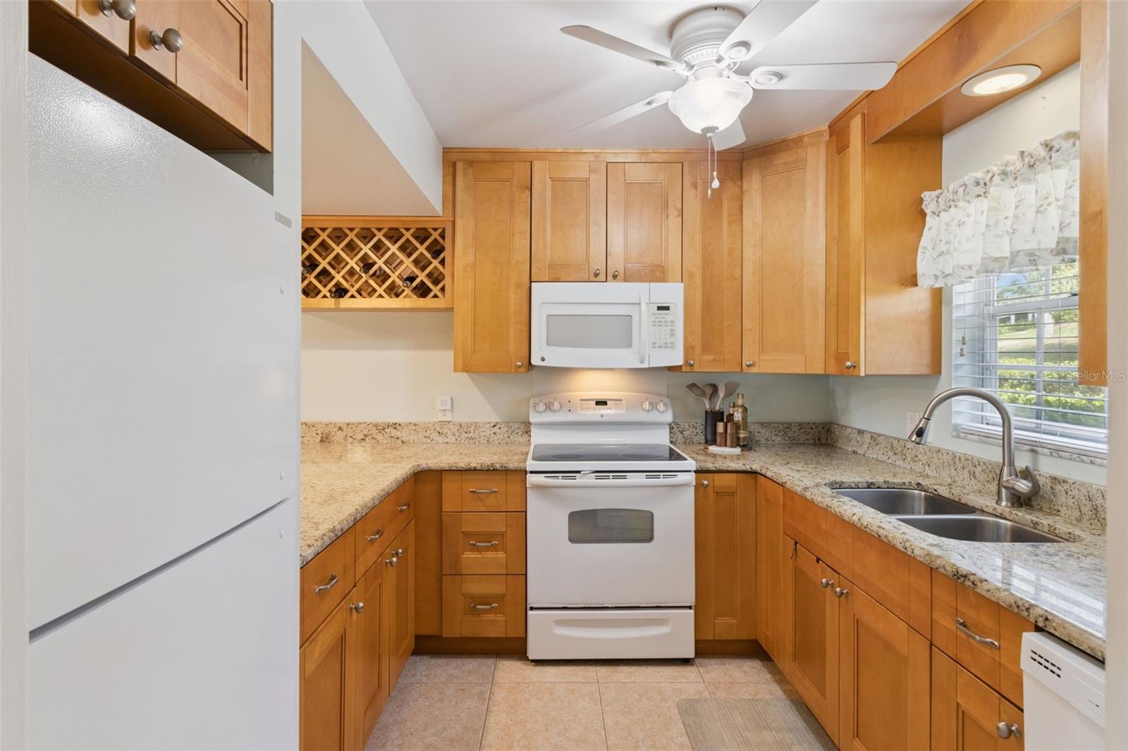 1066 VILLA LANE 63