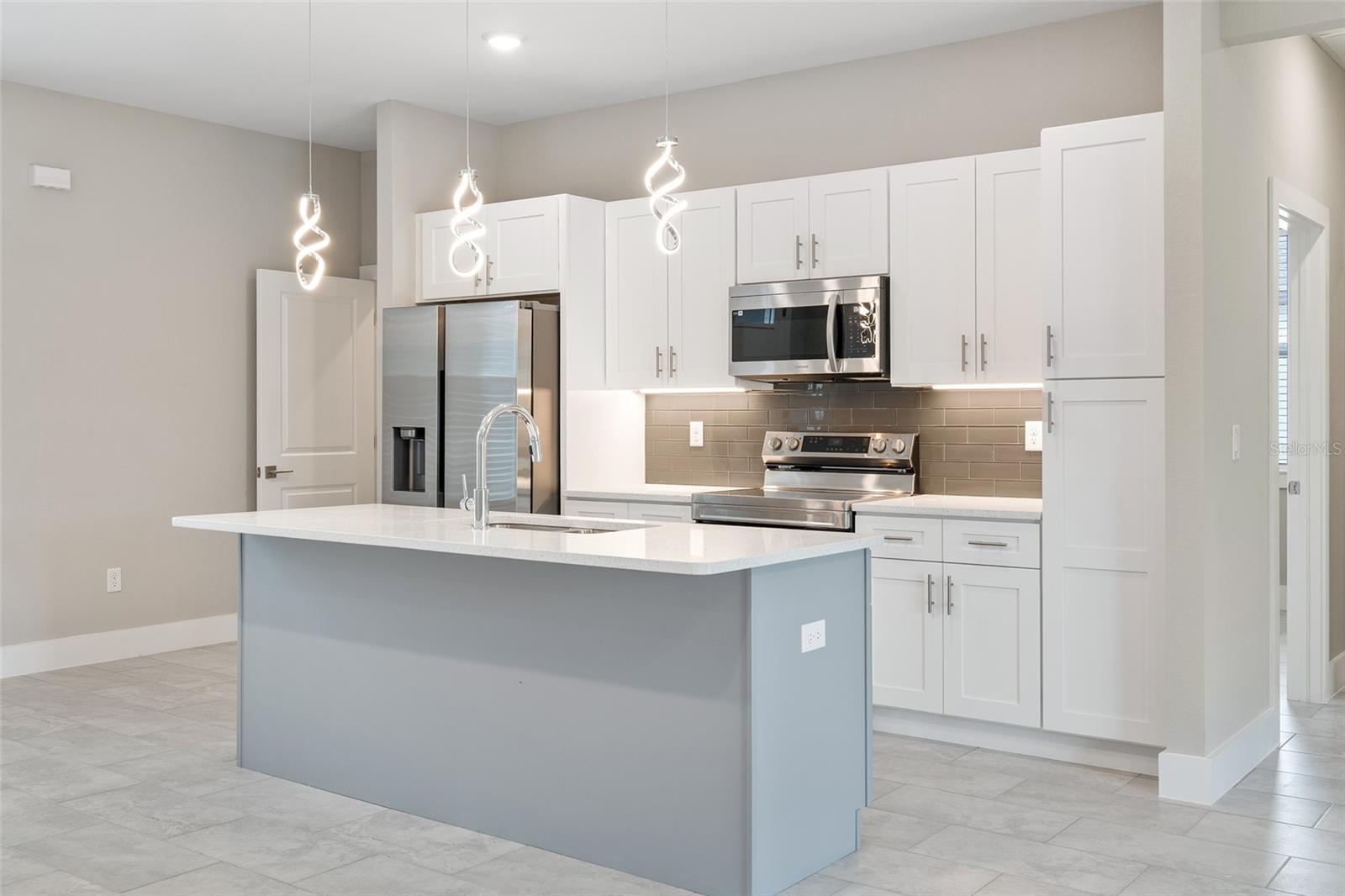PORT CHARLOTTE SUB 10 - Residential Lease