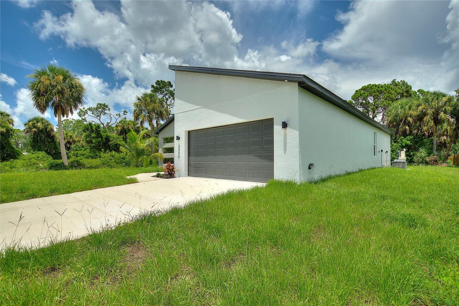 PORT CHARLOTTE SUB 10 - Residential Lease