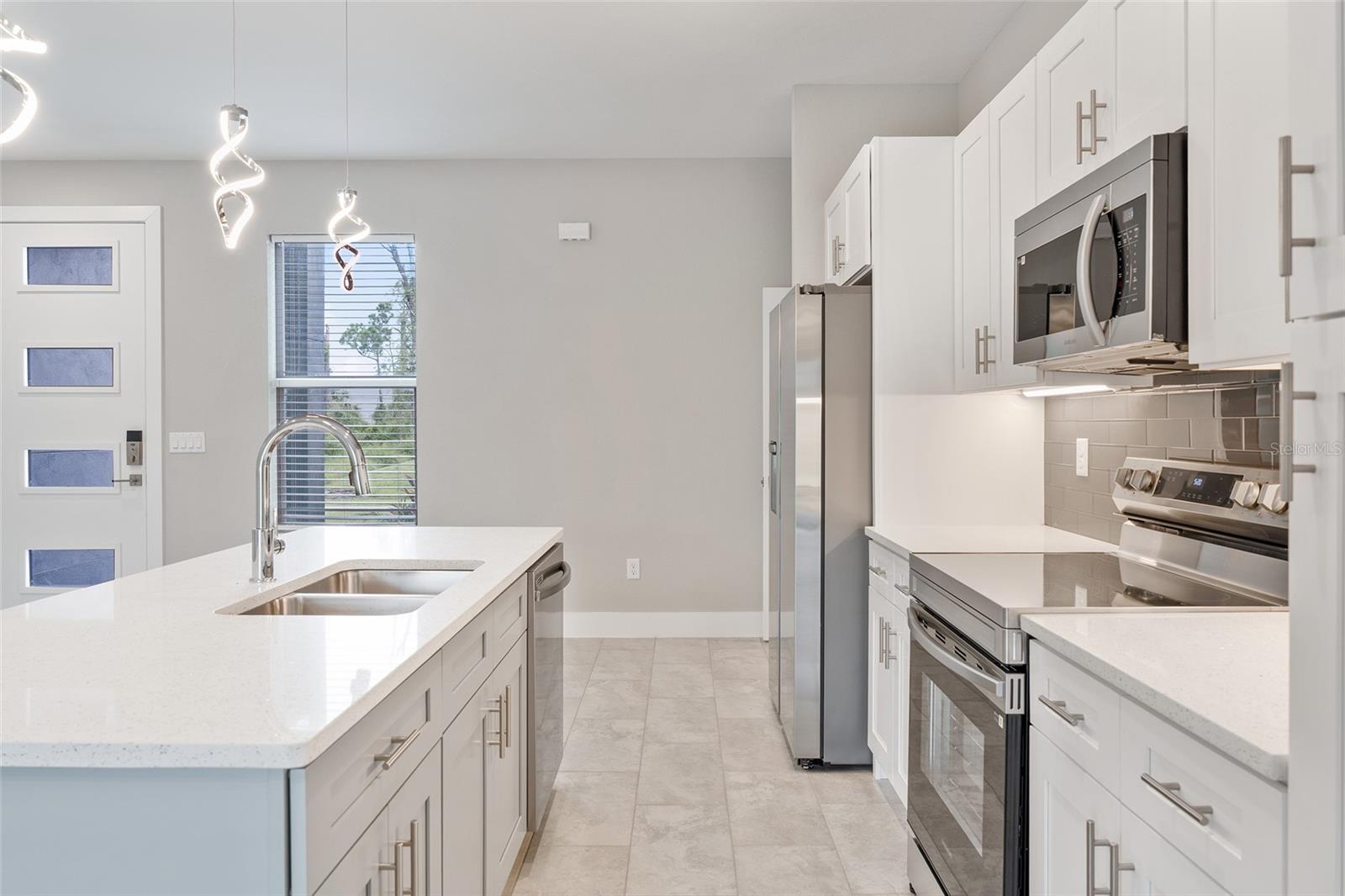 PORT CHARLOTTE SUB 10 - Residential Lease