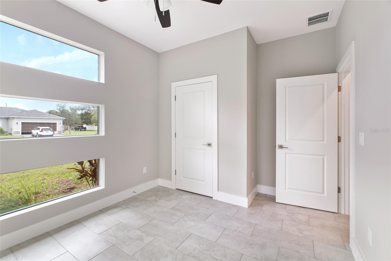 PORT CHARLOTTE SUB 10 - Residential Lease