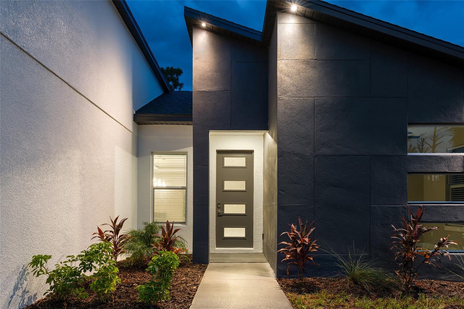 PORT CHARLOTTE SUB 10 - Residential Lease