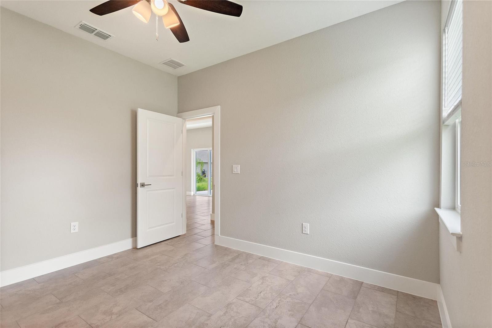 PORT CHARLOTTE SUB 10 - Residential Lease