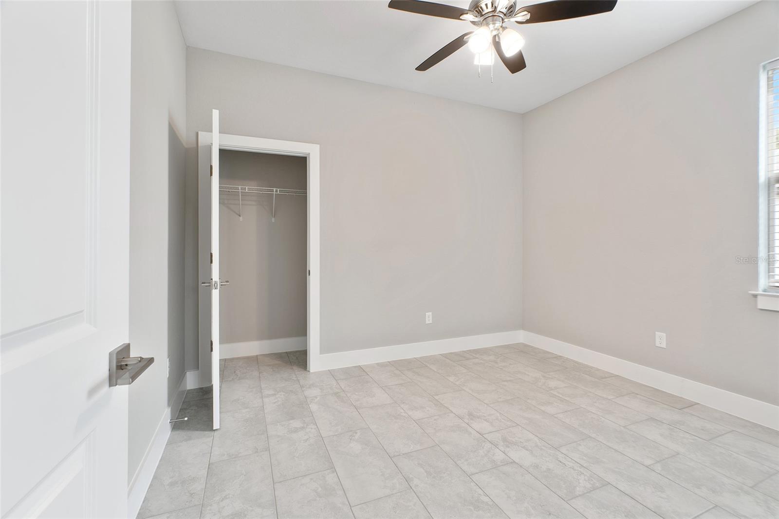 PORT CHARLOTTE SUB 10 - Residential Lease