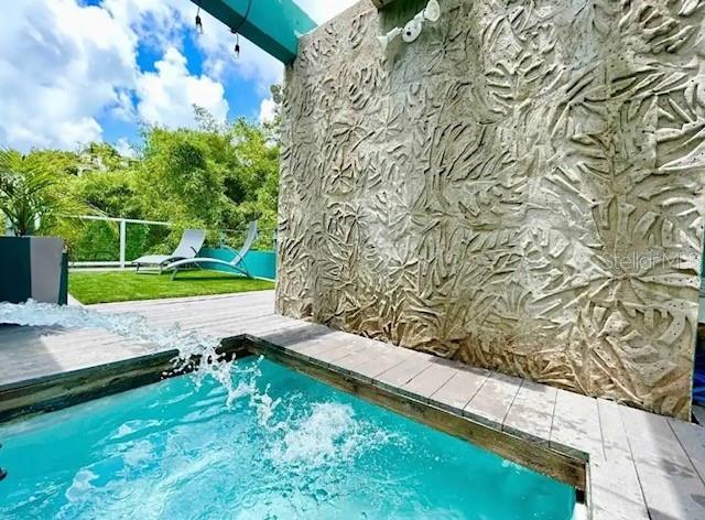 CASA MIRADOR - Residential