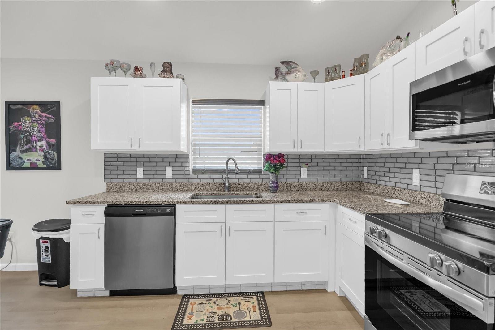 LINCOLN PARK ADD - Residential