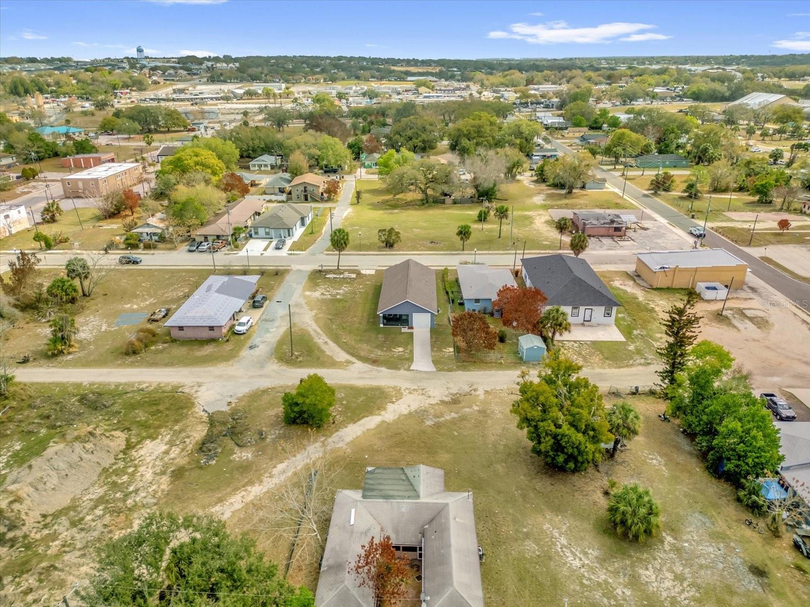 LINCOLN PARK ADD - Residential