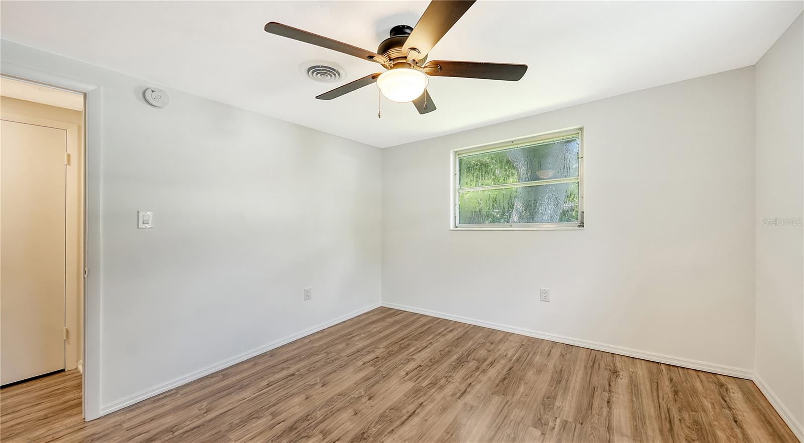 ARLINGTON PARK - Residential