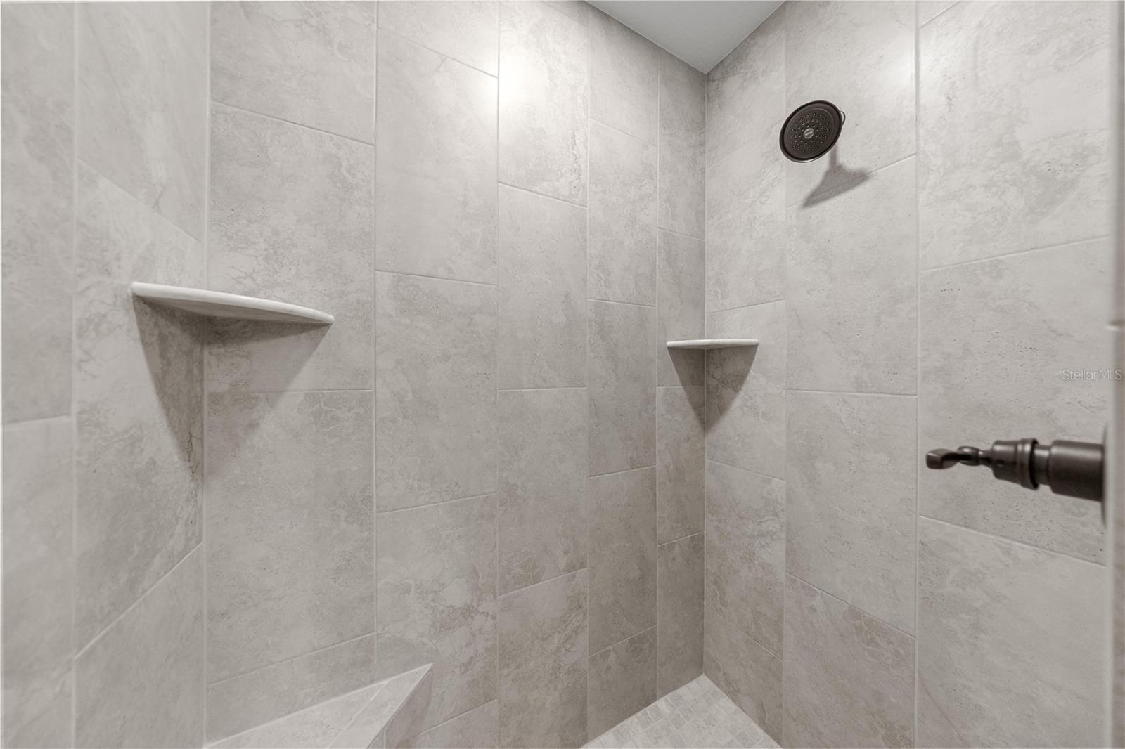 WILLISTON HYLNDS GOLF & C CLUB ESTATE - Residential