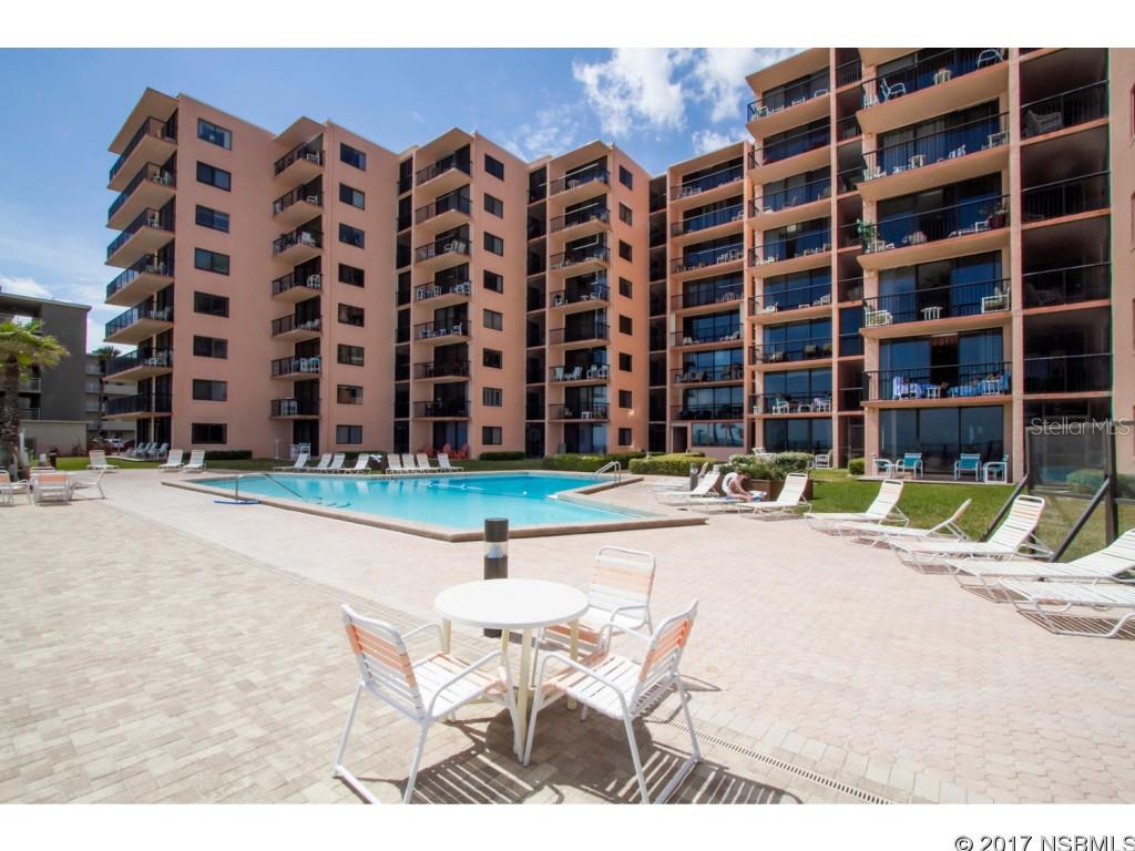 Sunrise Condo - Residential