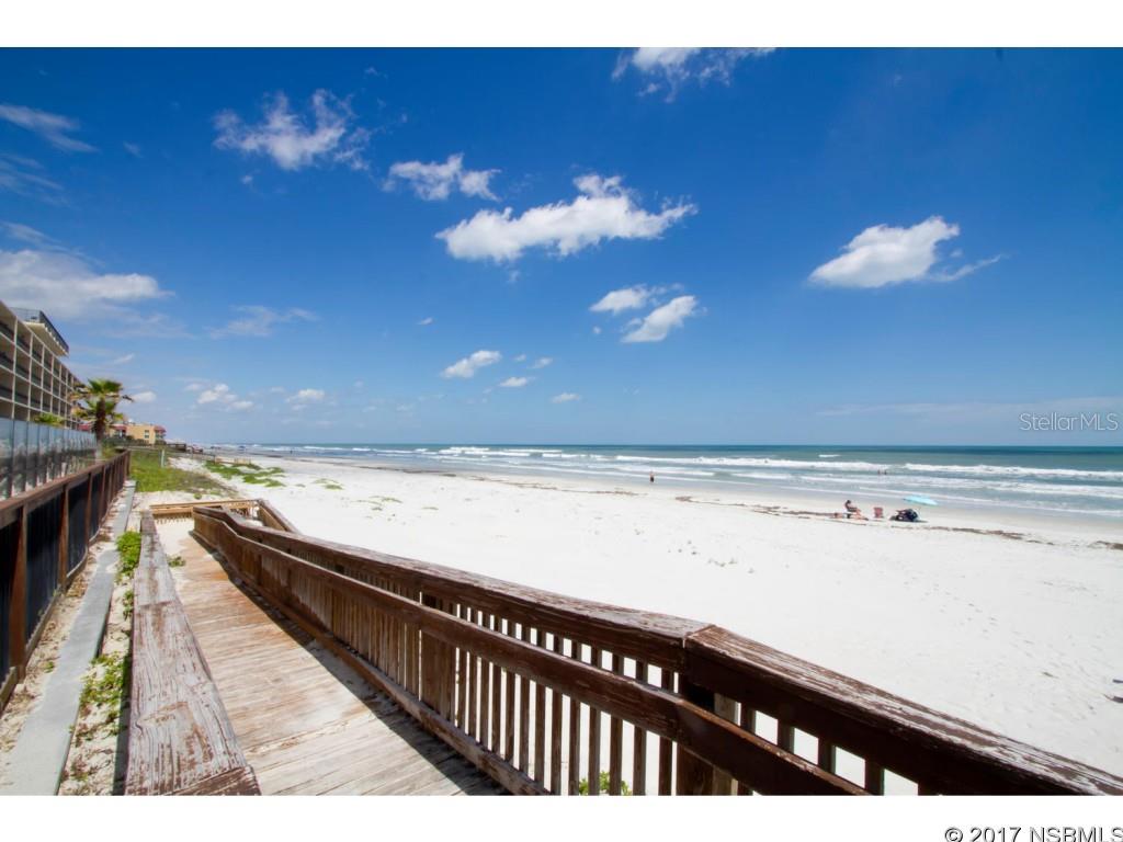 Sunrise Condo - Residential