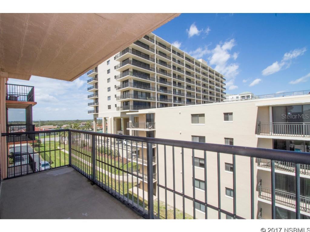 Sunrise Condo - Residential