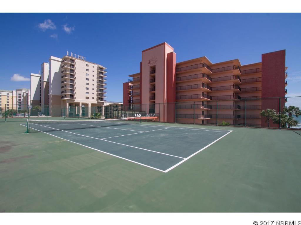 Sunrise Condo - Residential