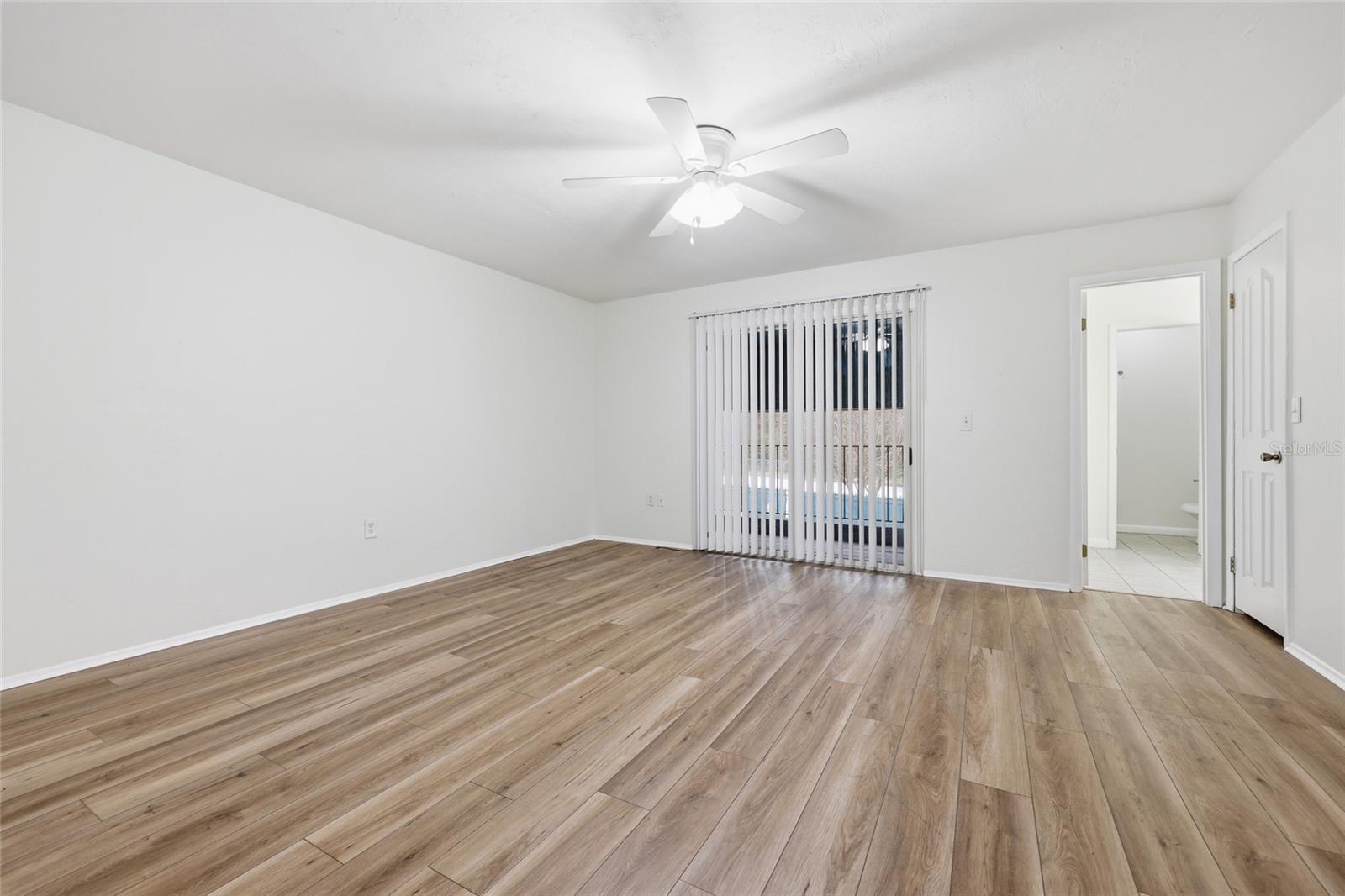 CRICKET CLUB CONDO - Residential