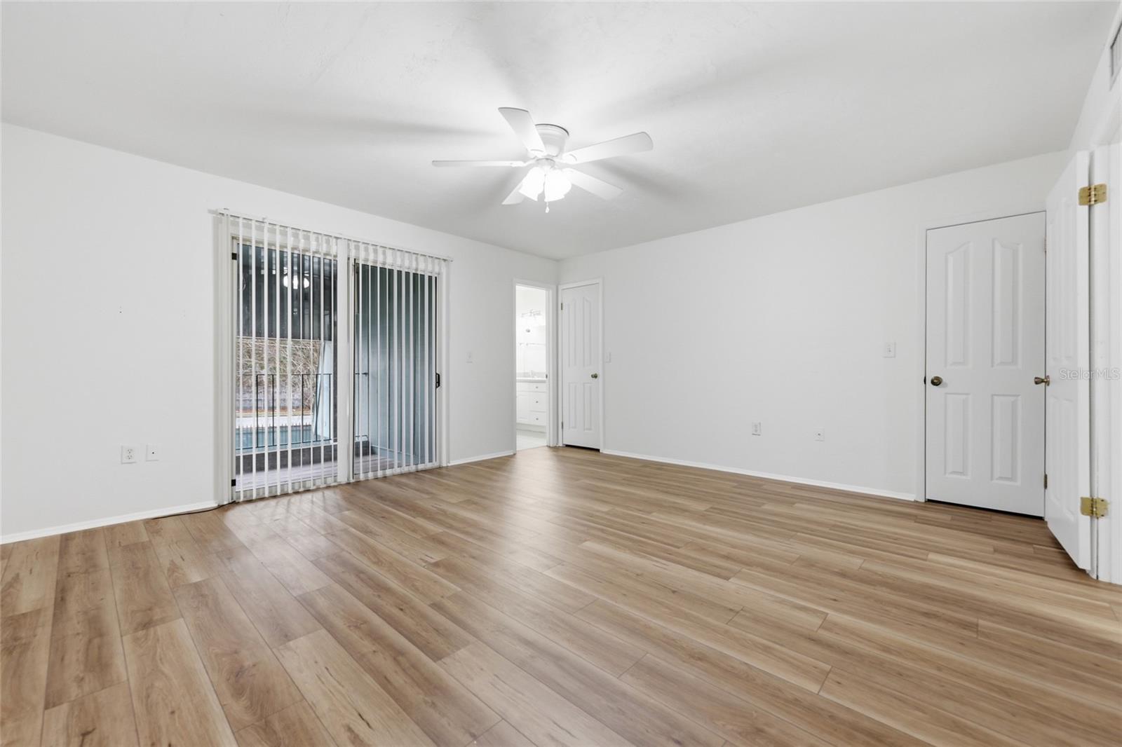 CRICKET CLUB CONDO - Residential