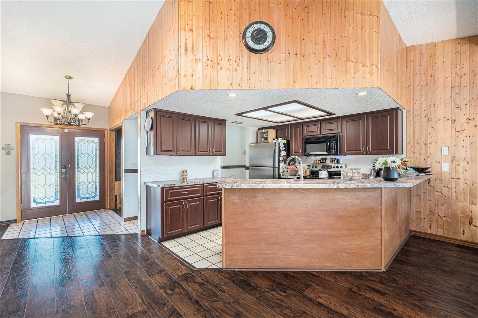 RIVER COUNTRY ESTATES - Residential