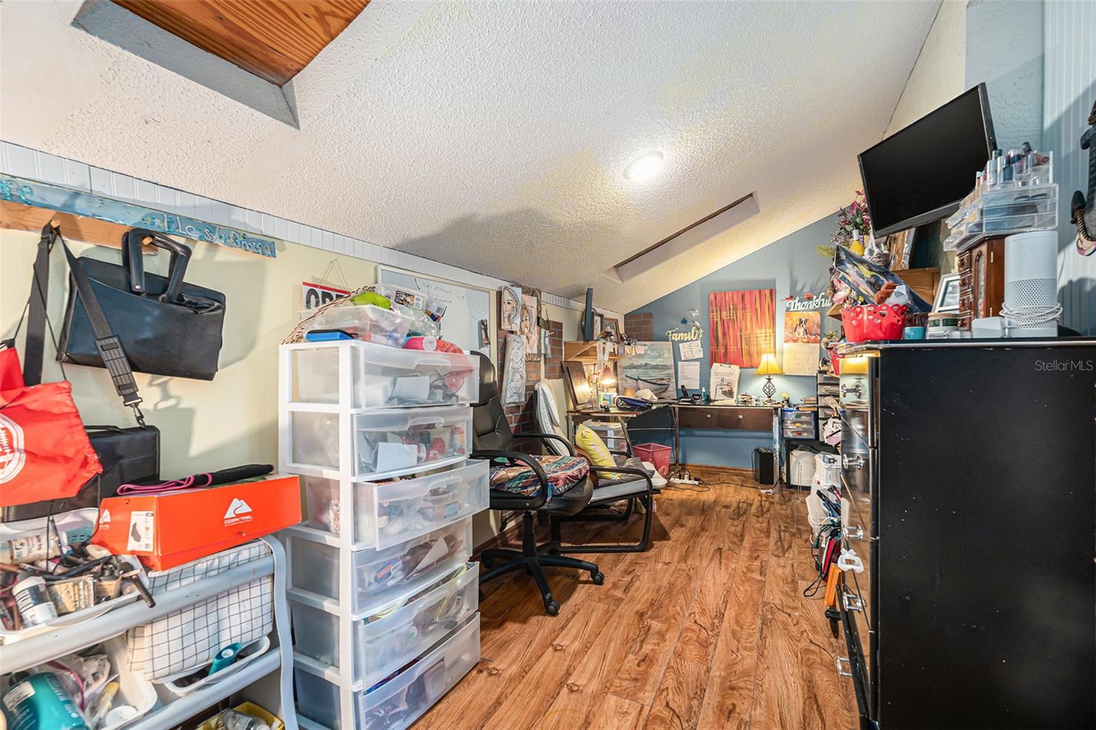 RIVER COUNTRY ESTATES - Residential