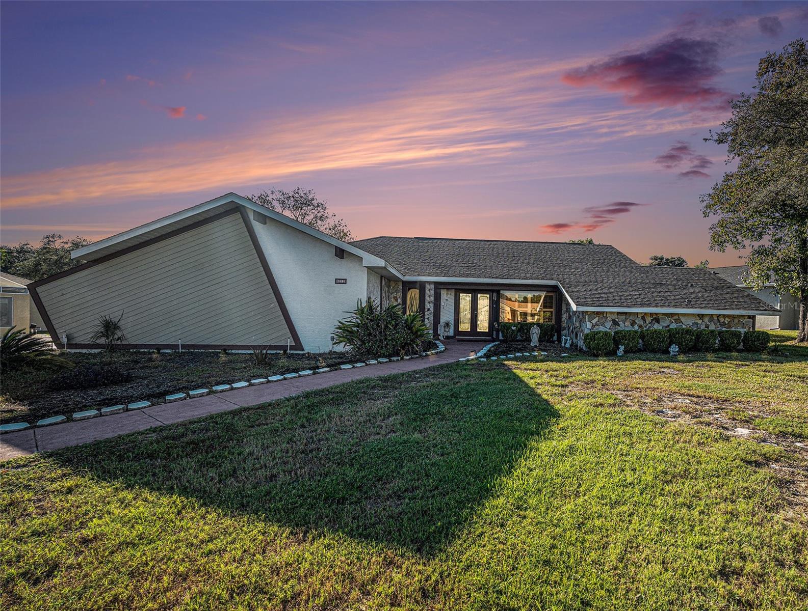 RIVER COUNTRY ESTATES - Residential