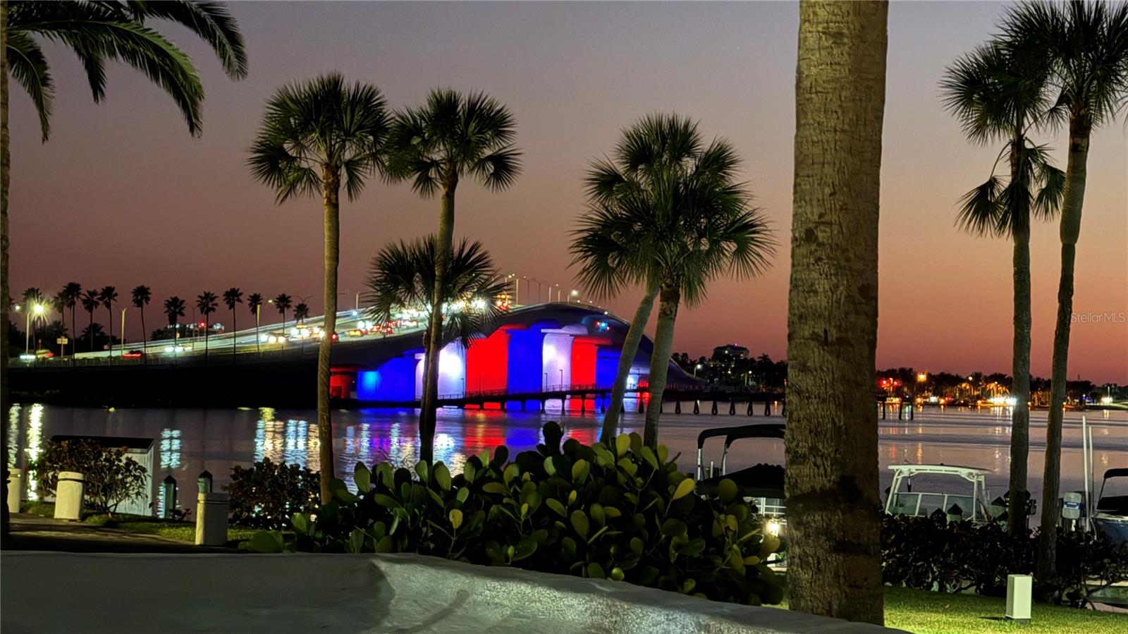 CONDO ON THE BAY TOWER II - Residential