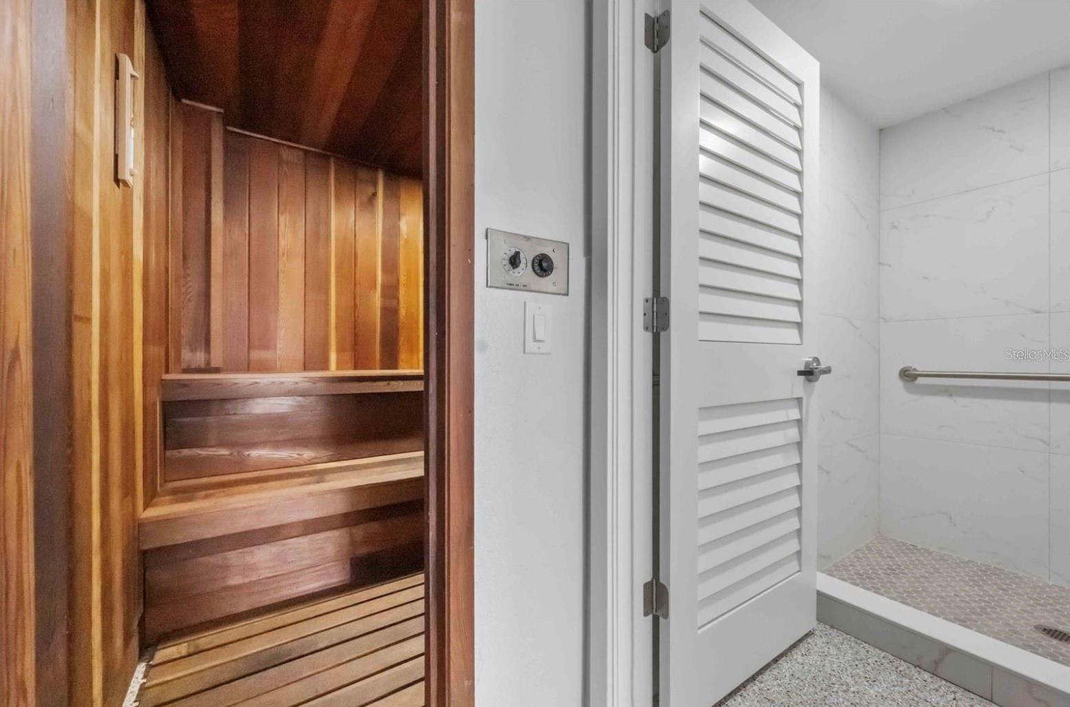 CONDO ON THE BAY TOWER II - Residential