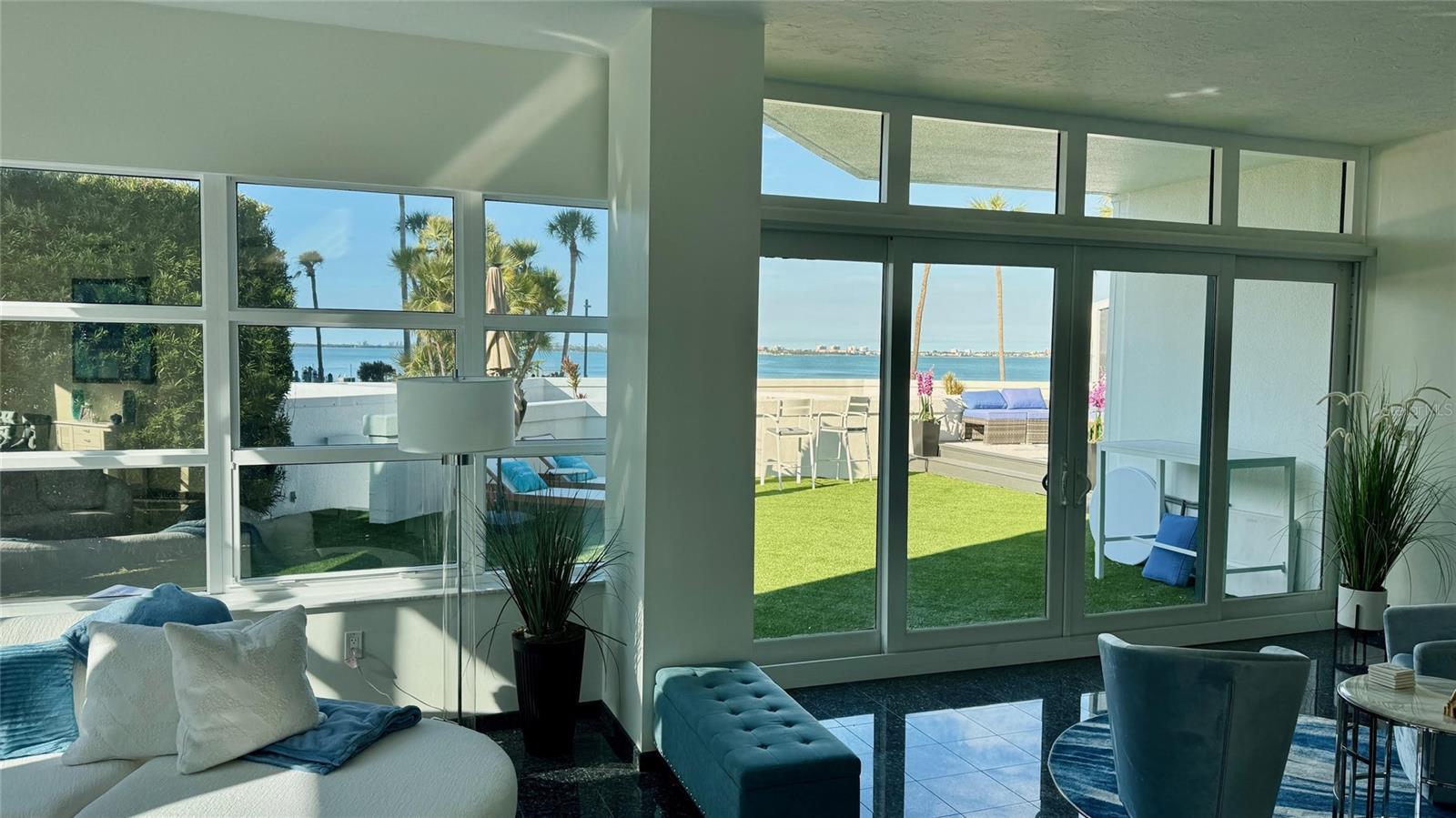 988 BLVD OF THE ARTS 109