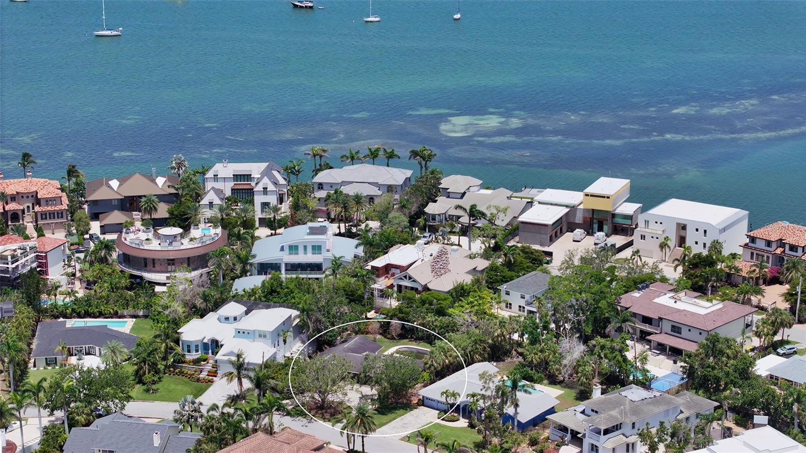 1387 HARBOR DRIVE