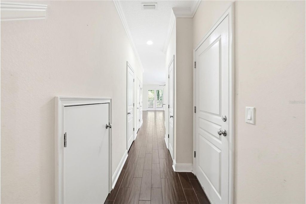 Photo of 729 Putnam Avenue, Orlando, FL 32804 (MLS # O6392192)