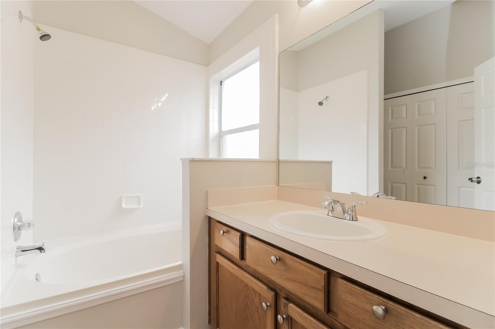 EAGLE POINTE PH 2 - Residential