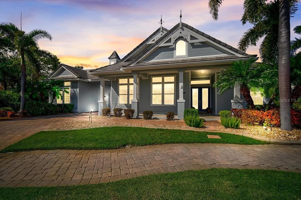 HARBOUR WALK - Residential