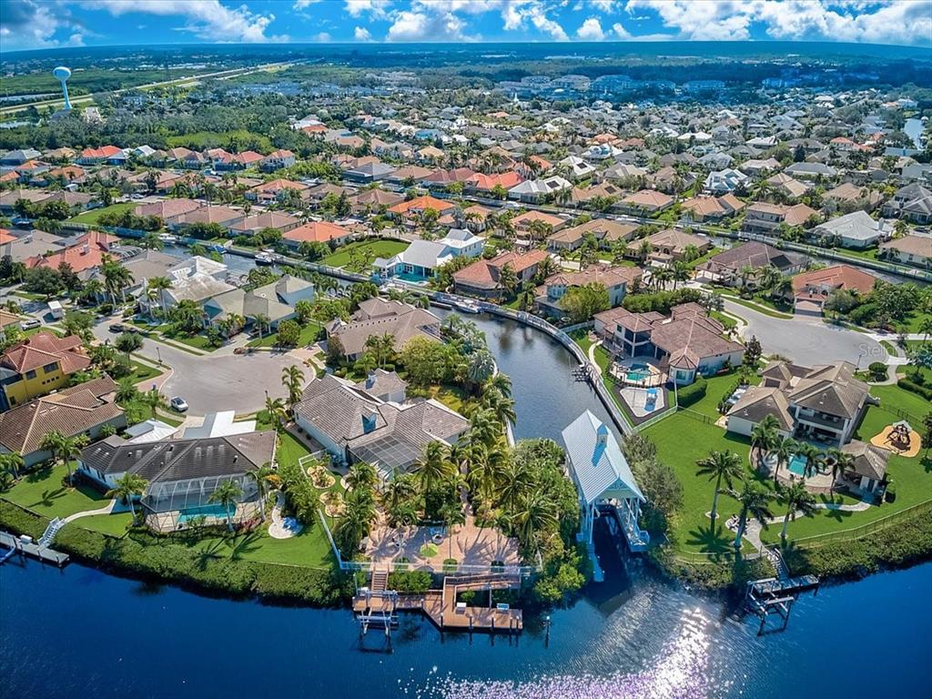 HARBOUR WALK - Residential